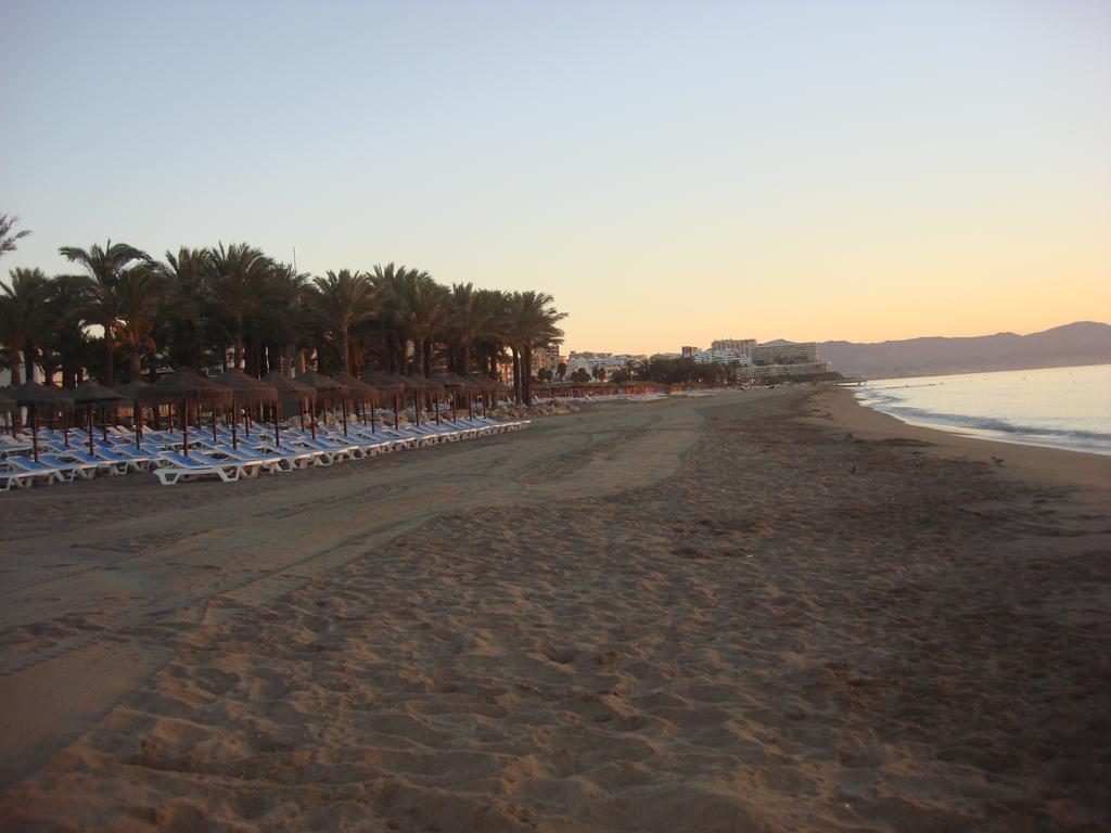 Apartamentos Sol Y Playa Torremolinos Esterno foto